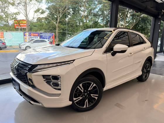 MITSUBISHI ECLIPSE CROSS 1.5 MIVEC TURBO GASOLINA HPE CVT MITSUBISHI ECLIPSE CROSS 1.5 MIVEC TURBO GASOLINA HPE CVT
